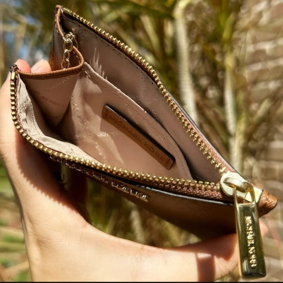 🆕️Michael Kors Jet Set Travel Small Top Zip Coin Pouch with ID Holder Saffiano - Picture 3 of 5